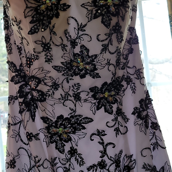 Romantic Rose Prom Dress - Picture 3 of 7